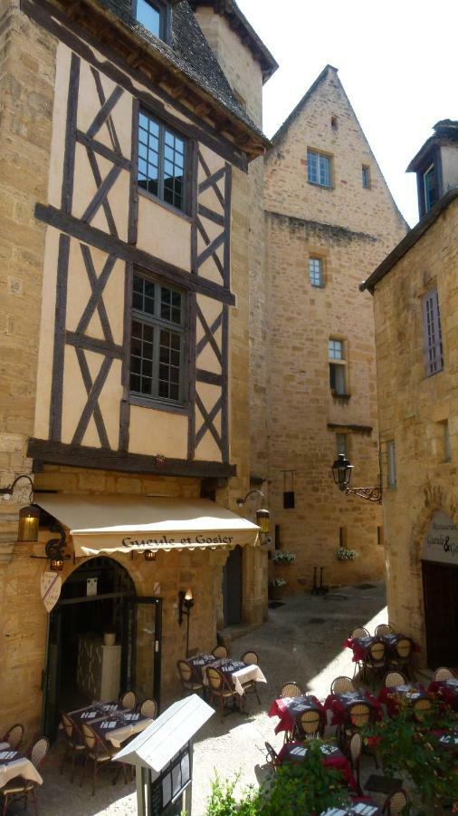 شقة Les Toits De Sarlat المظهر الخارجي الصورة